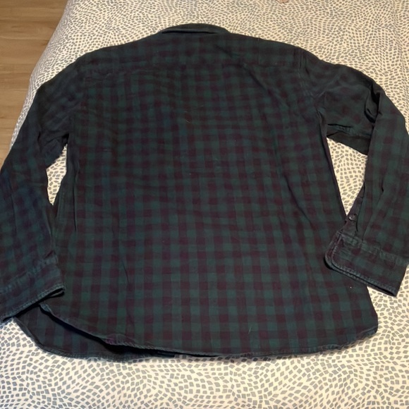 EUC Gap Men’s 100% Cotton Flannel Shirt - Picture 6 of 7